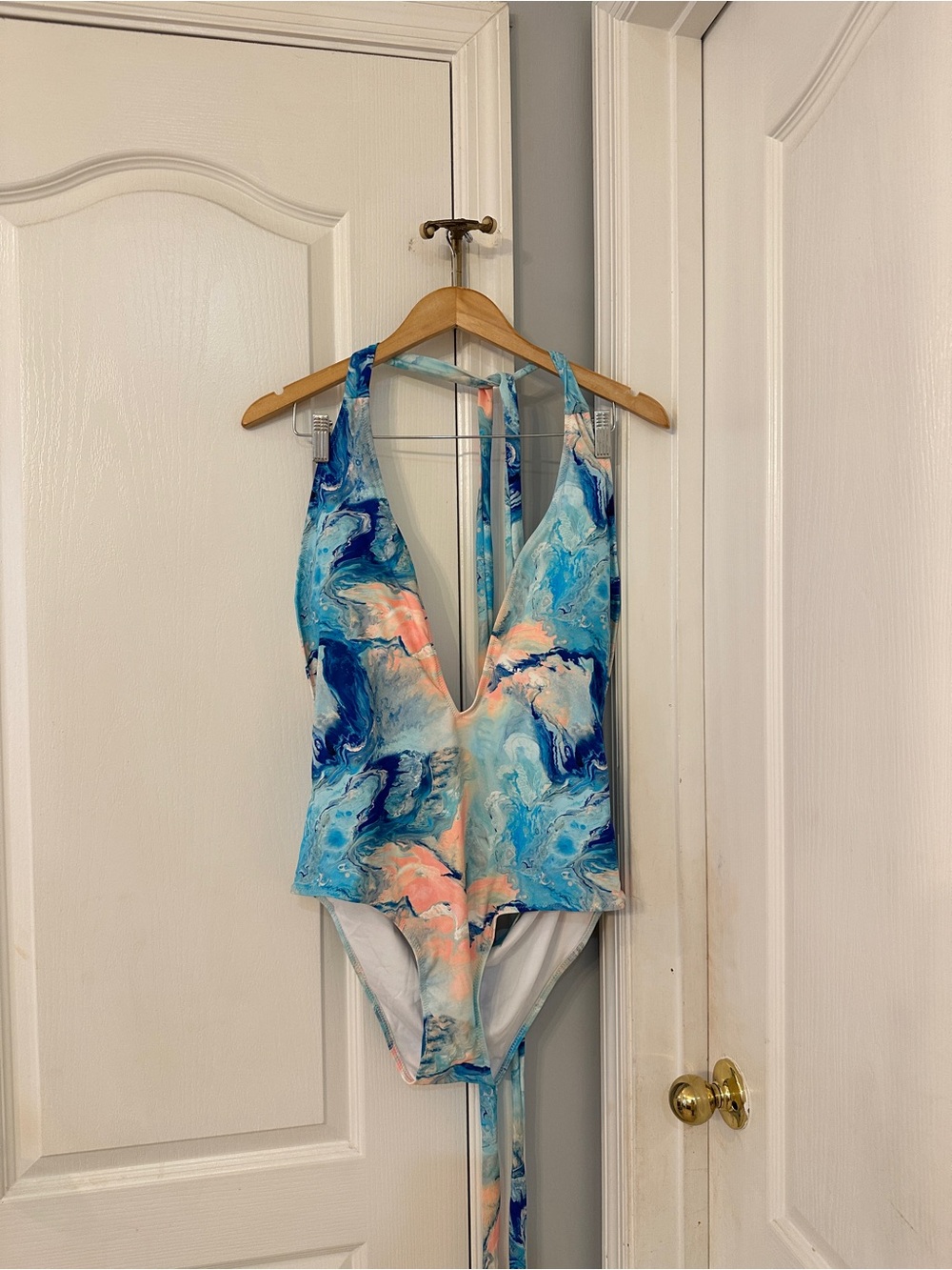 plus size women’s swimsuit one piece